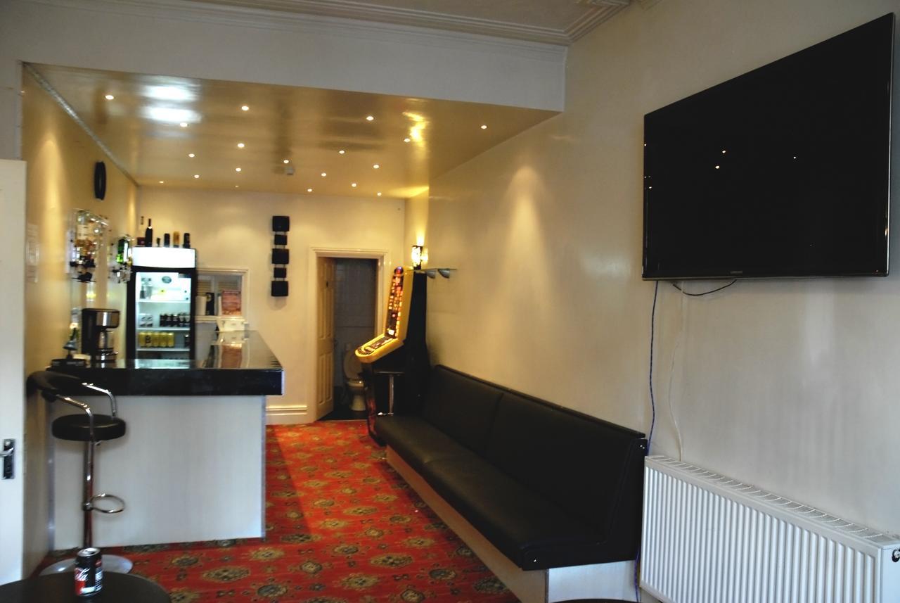 Hazelwood Group Hotel Blackpool Exterior photo